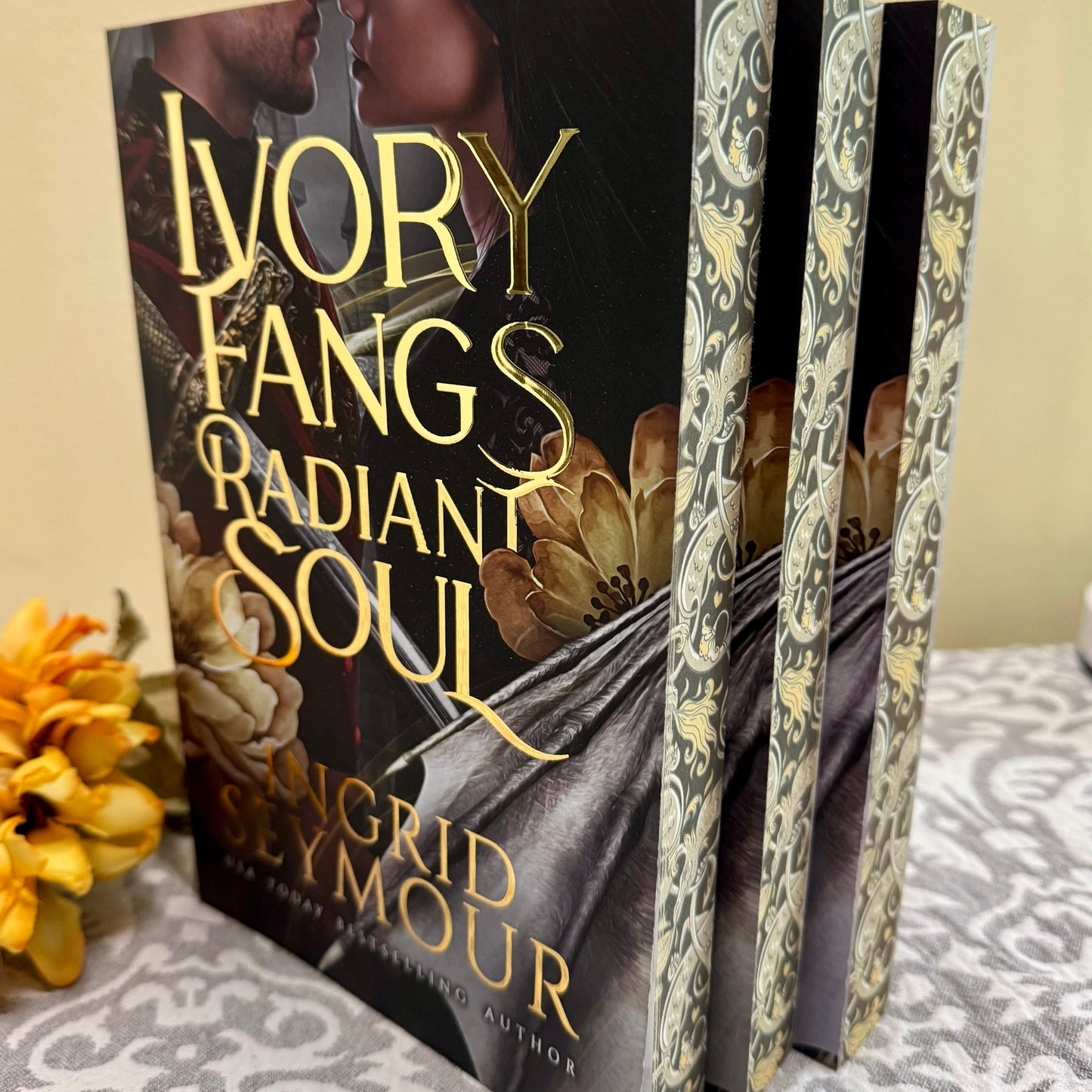 IVORY FANGS RADIANT SOUL SPECIAL EDITION
